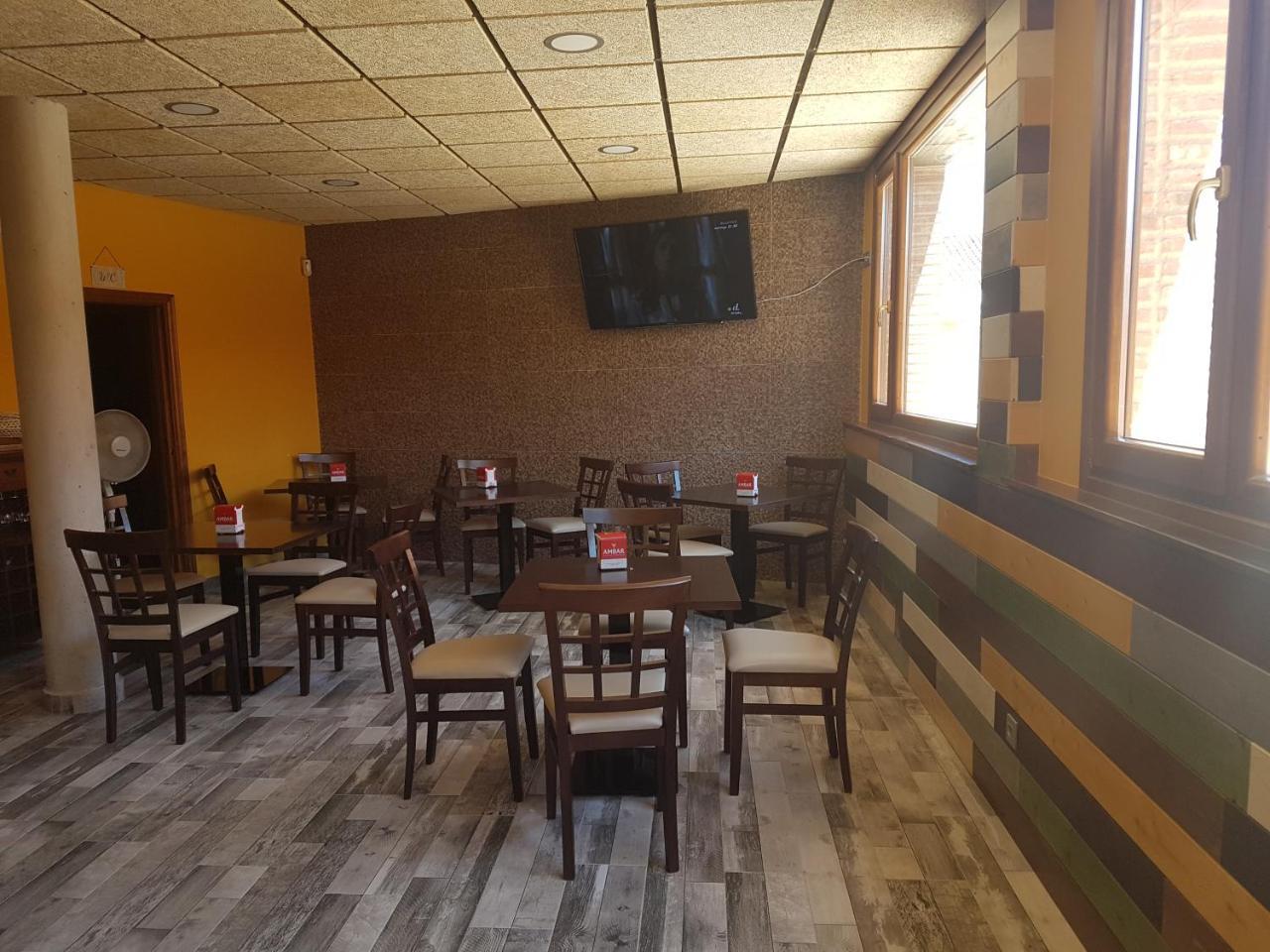 Hostal Los Esquiladores Anento Exterior foto