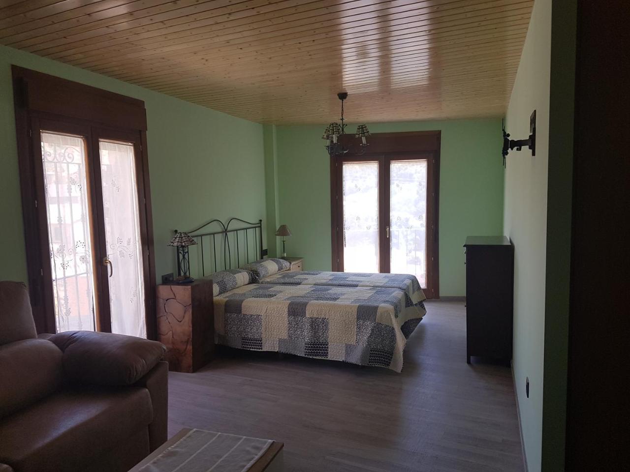 Hostal Los Esquiladores Anento Exterior foto